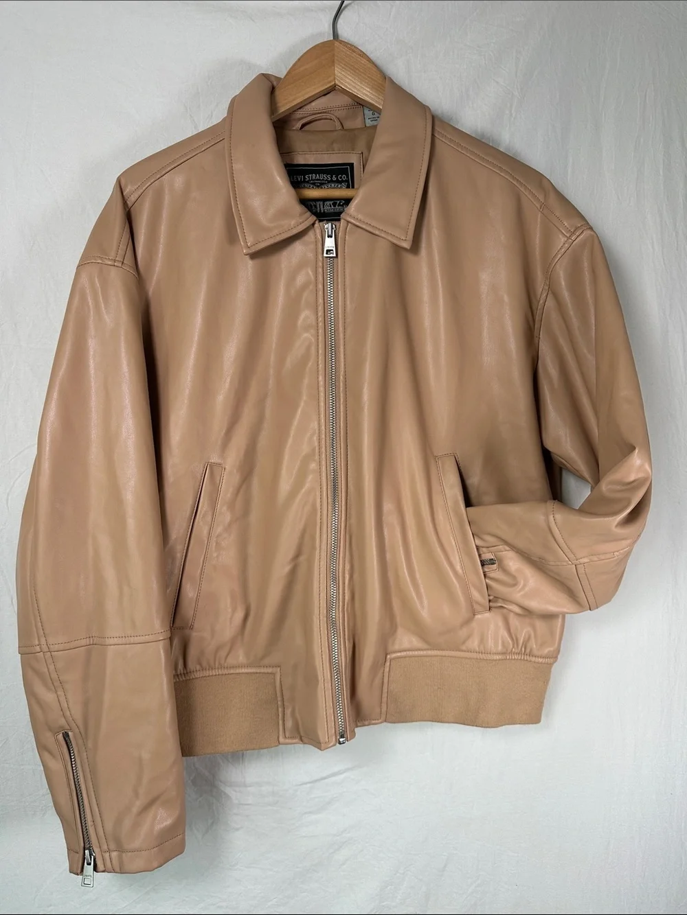 Levi's Tan Leather Bomber Jacket with Zip Front